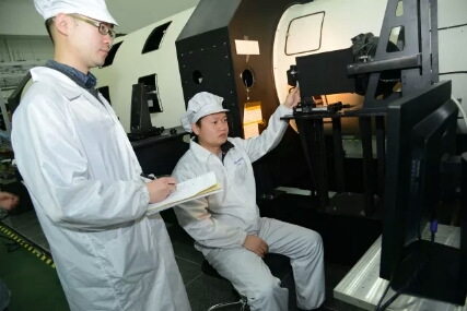 我國首臺(tái)亞角秒級(jí)測量精度星相機(jī)上天2.jpg