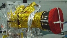 我國首臺(tái)亞角秒級(jí)測量精度星相機(jī)上天3.jpg